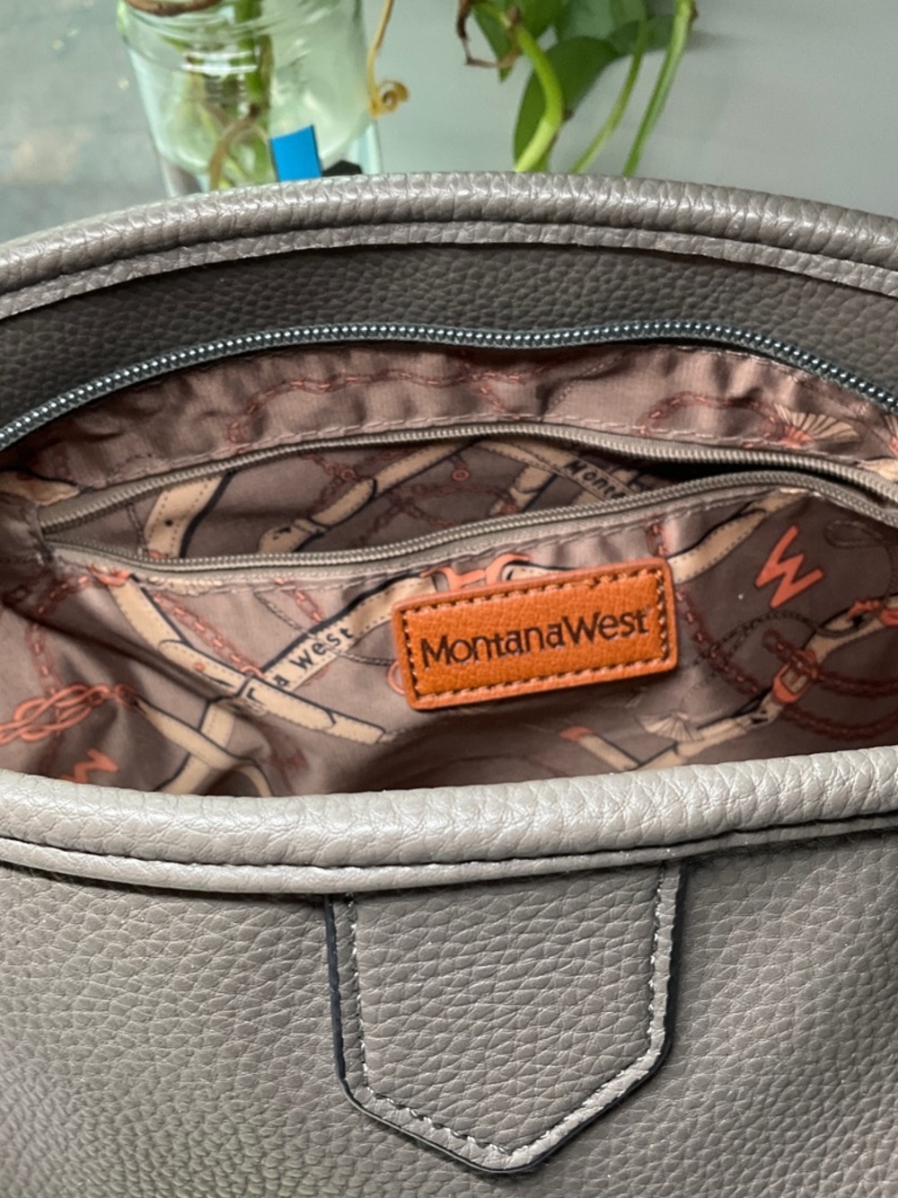 Montana West Gray Pebbled Leather Shoulder Bag with Removable Strap - Picture 4 of 10